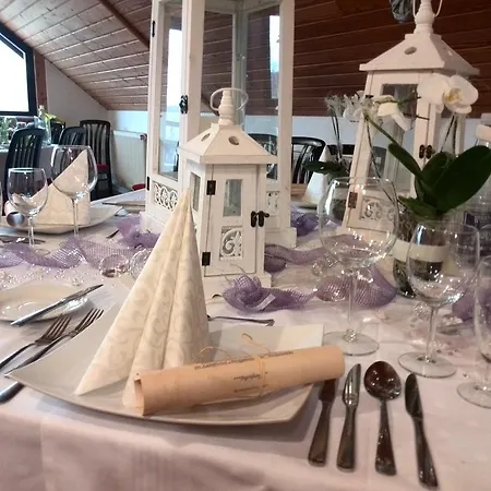 Landhotel Berggaststätte Bickenriede 3* Anrode